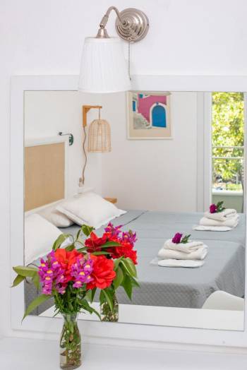 One-Bedroom Apartment with Pool View7