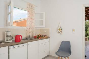 One-Bedroom Apartment with Pool View1
